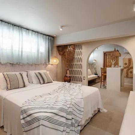 Chic Elysium - Refuge 아파트 Naxos City