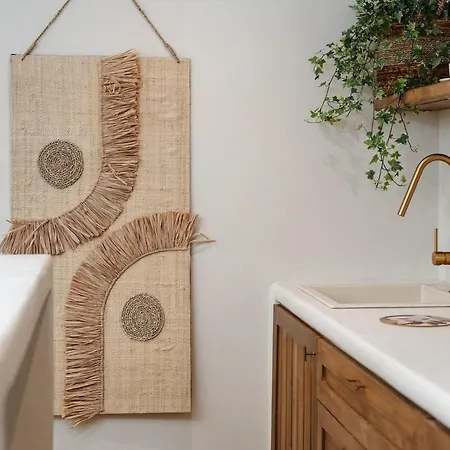 Chic Elysium - Refuge 아파트 Naxos City